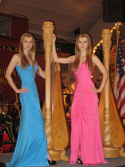 Harp Twins.jpg