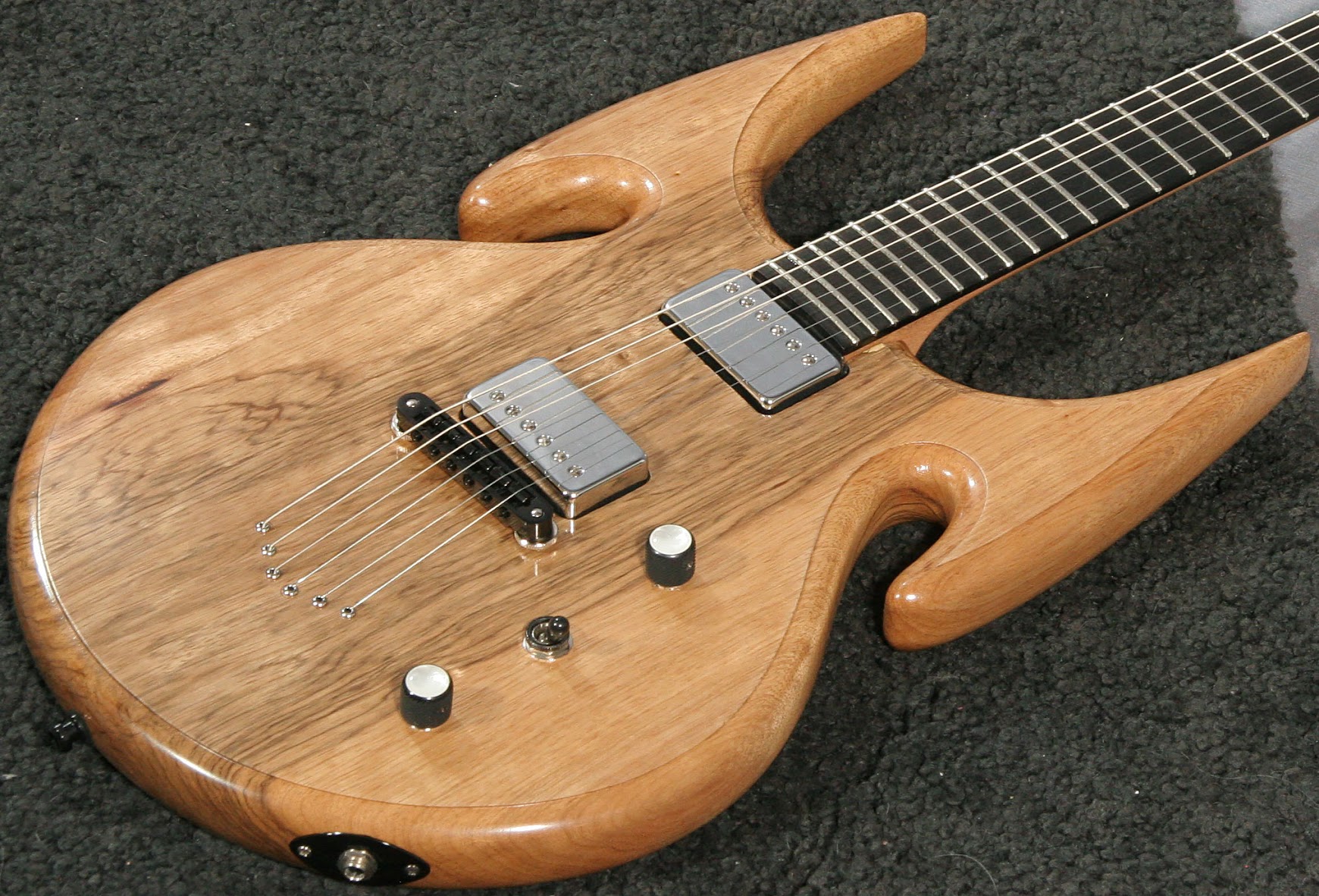 bertram-spacehaug Enterprise guitar.jpg